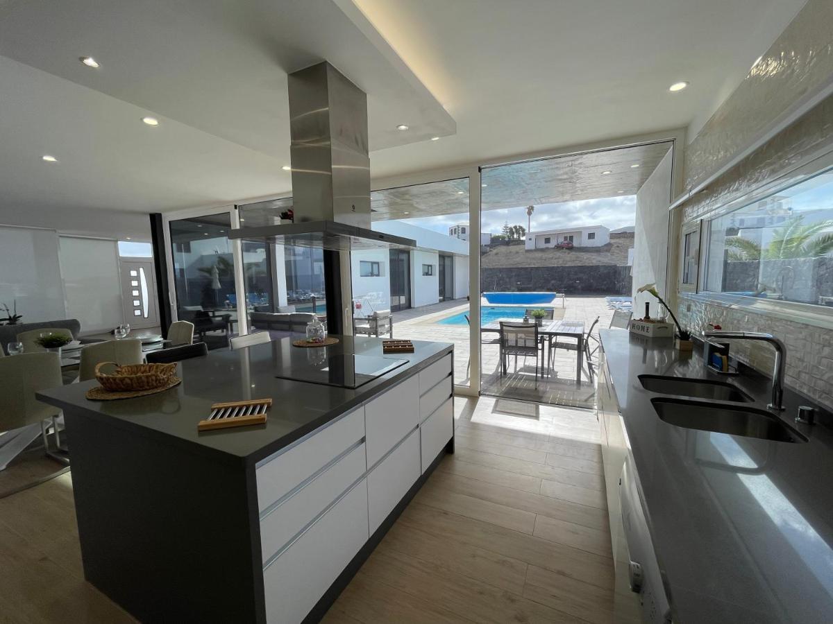Eslanzarote Eco Villa Tony, Heated Pool, Jacuzzi, Sat Tv, Super Wifi La Costa エクステリア 写真